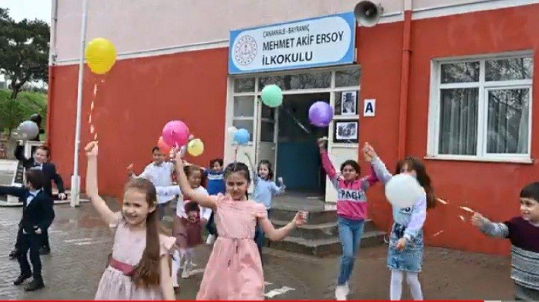 İlçe Milli Eğitim Müdürümüz Mehmet ETİK'in 23 Nisan Mesajı