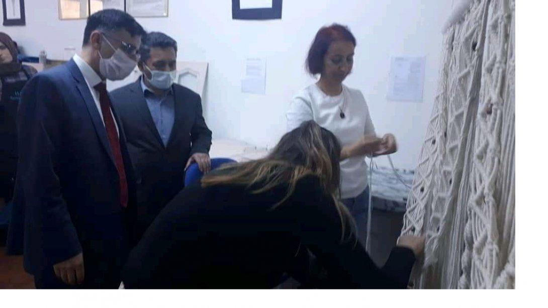 İlçe Milli Eğitim Müdürümüz Mehmet ETİK Halk Eğitimi Merkezini ziyaret etti